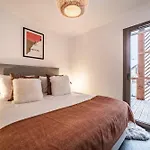 Rivulet, Chatel- By Emerald Apartament *